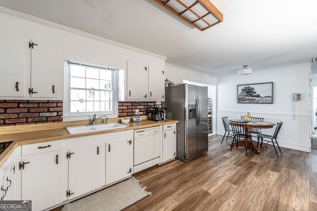 1102 Old Rockmart Road SE, Silver Creek, GA 30173