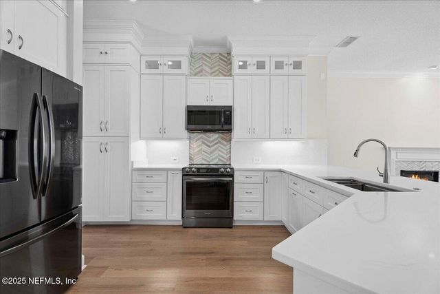 7892 TURNSTONE Circle E, Jacksonville, FL 32256