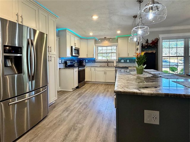 12400 S PUTNEY COURT, Leesburg, FL 34788