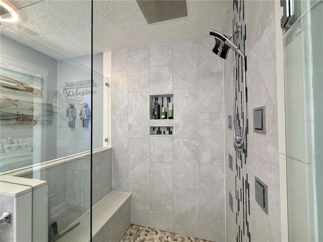 12400 S PUTNEY COURT, Leesburg, FL 34788