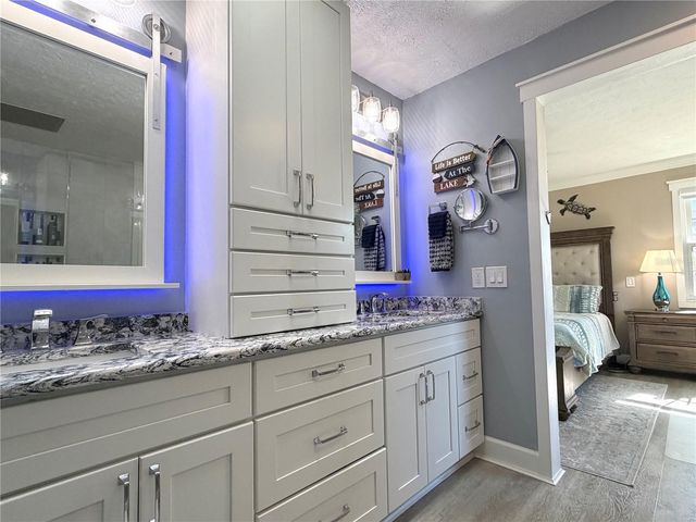 12400 S PUTNEY COURT, Leesburg, FL 34788