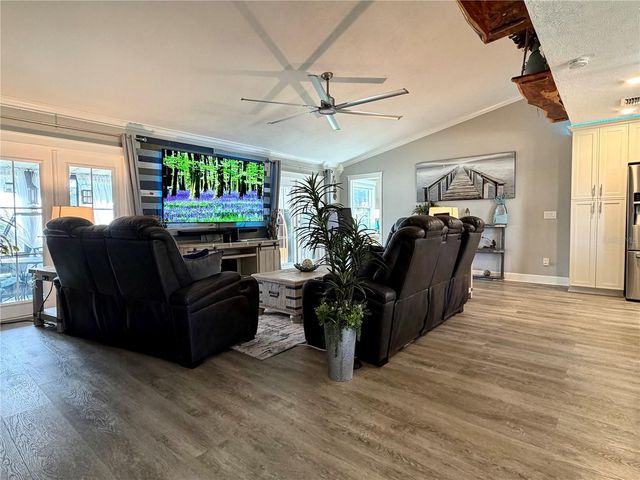 12400 S PUTNEY COURT, Leesburg, FL 34788