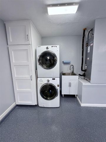 12400 S PUTNEY COURT, Leesburg, FL 34788