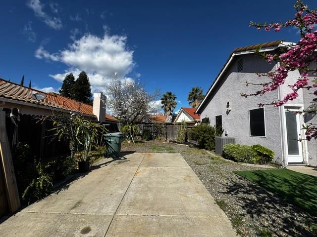 8098 Langham Way, Sacramento, CA 95829