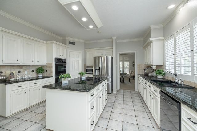 7830 Villa Palms Drive, Houston, TX 77095