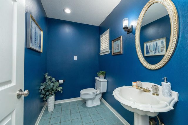 7830 Villa Palms Drive, Houston, TX 77095