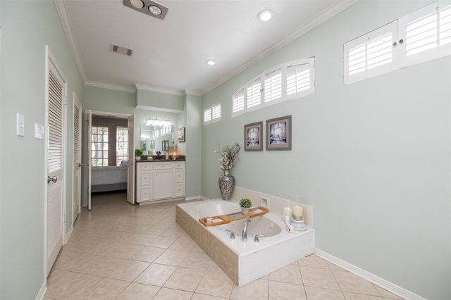 7830 Villa Palms Drive, Houston, TX 77095