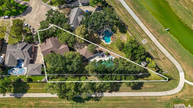 7830 Villa Palms Drive, Houston, TX 77095