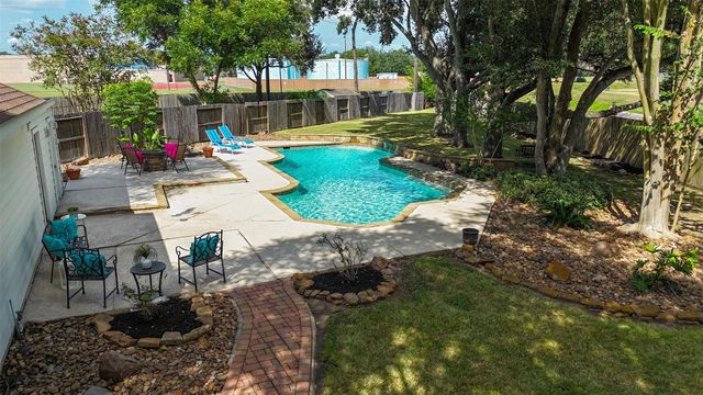 7830 Villa Palms Drive, Houston, TX 77095