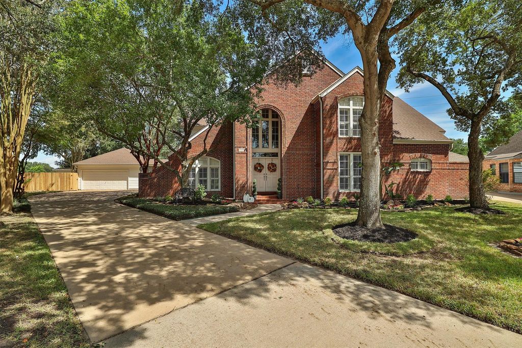 7830 Villa Palms Drive, Houston, TX 77095