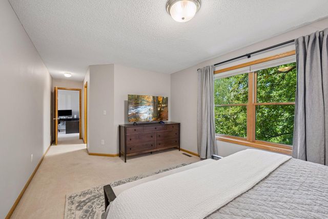 6287 Juneau Lane N, Maple Grove, MN 55311