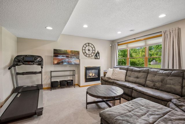 6287 Juneau Lane N, Maple Grove, MN 55311