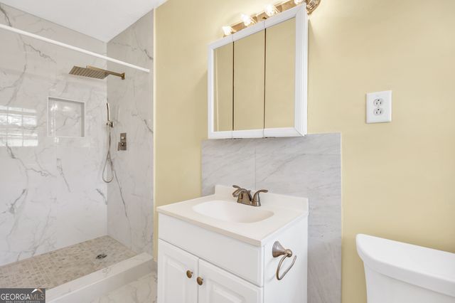 2338 Rockbridge Road, Stone Mountain, GA 30087