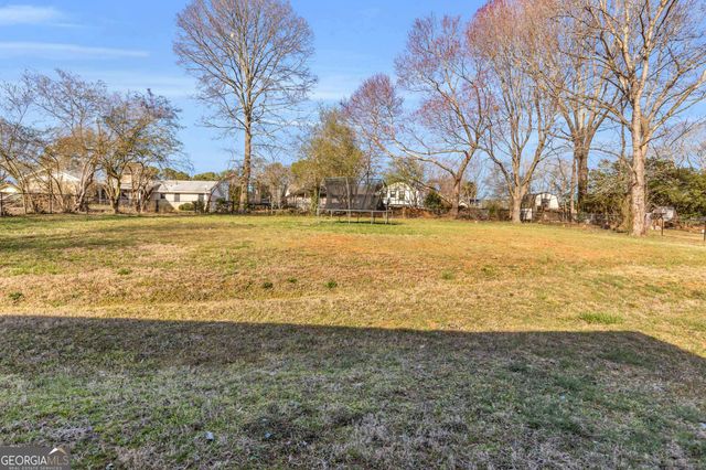 2338 Rockbridge Road, Stone Mountain, GA 30087