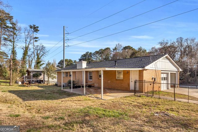 2338 Rockbridge Road, Stone Mountain, GA 30087