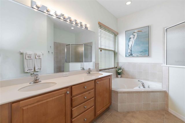 8150 INDIGO RIDGE TERRACE, University Park, FL 34201