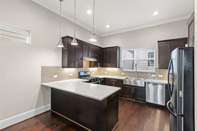 407 N Nagle Street N B, Houston, TX 77003