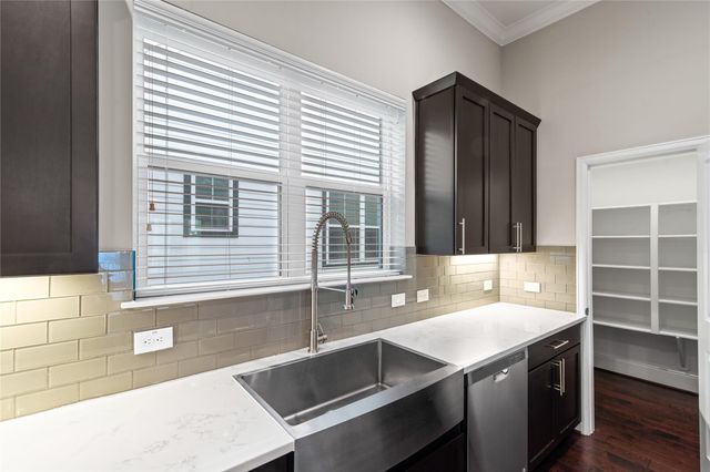 407 N Nagle Street N B, Houston, TX 77003