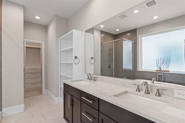 407 N Nagle Street N B, Houston, TX 77003