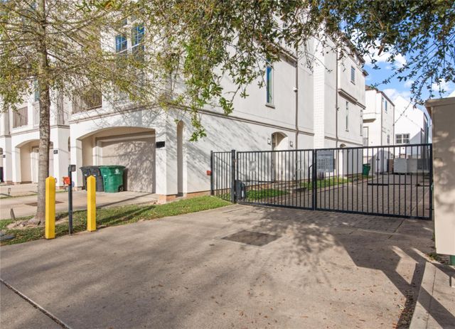 407 N Nagle Street N B, Houston, TX 77003