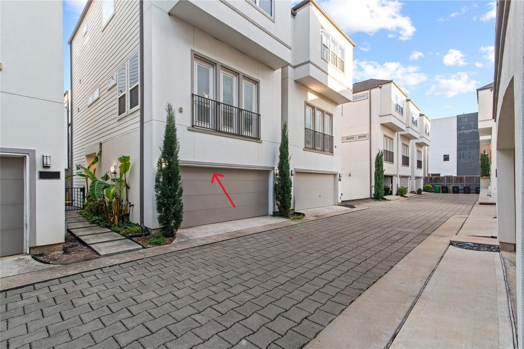 407 N Nagle Street N B, Houston, TX 77003