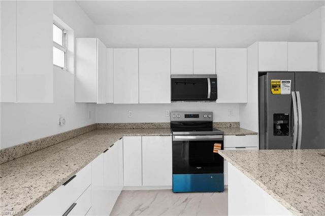 1923 Sunniland BLVD, Lehigh Acres, FL 33971