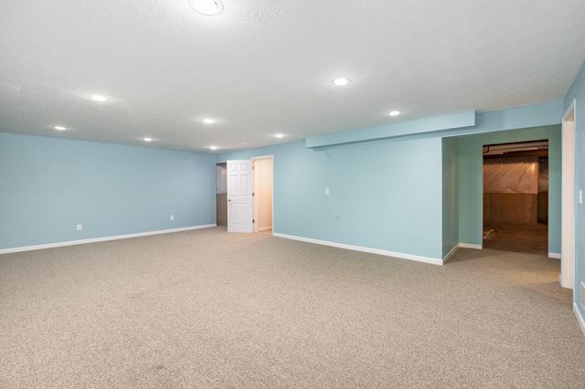 11035 Woodmont Way, Independence, KY 41051