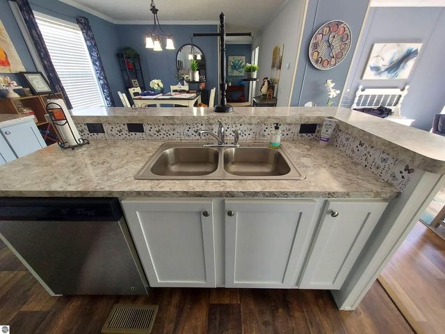 2259 Leisure Lane, Traverse City, MI 49686