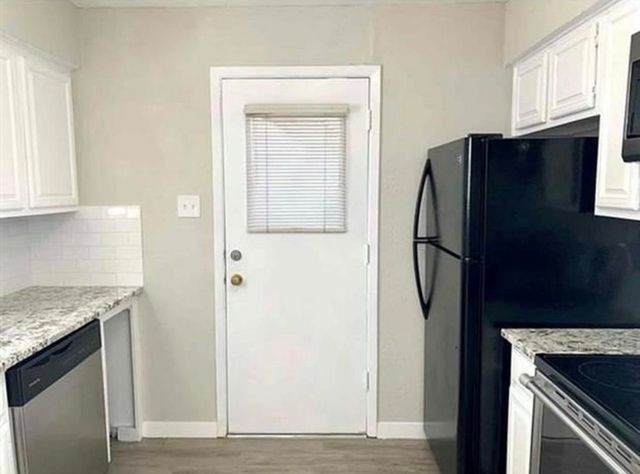10650 Steppington Drive 122, Dallas, TX 75230