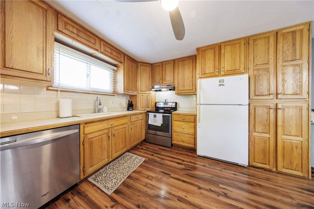 395 Pattie Drive, Berea, OH 44017