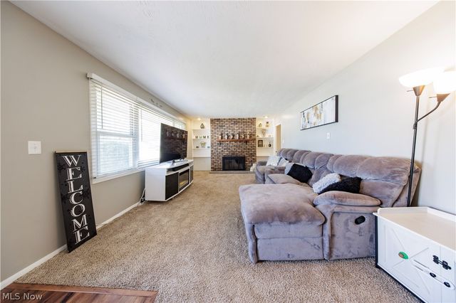 395 Pattie Drive, Berea, OH 44017