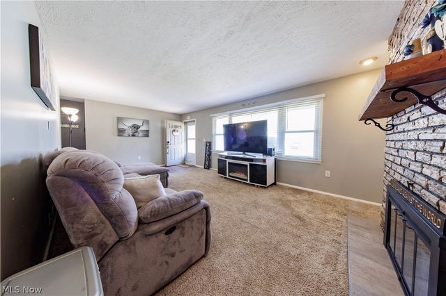 395 Pattie Drive, Berea, OH 44017
