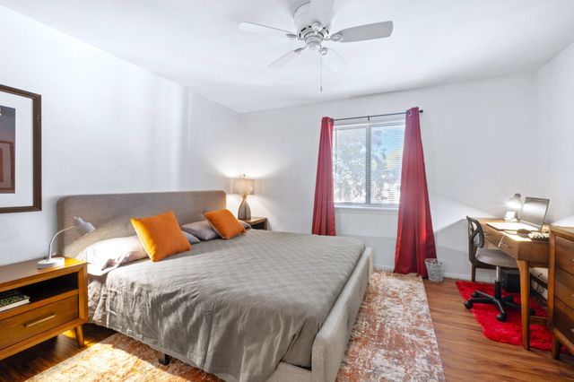 1601 Pennsylvania Street NE S-02, Albuquerque, NM 87110