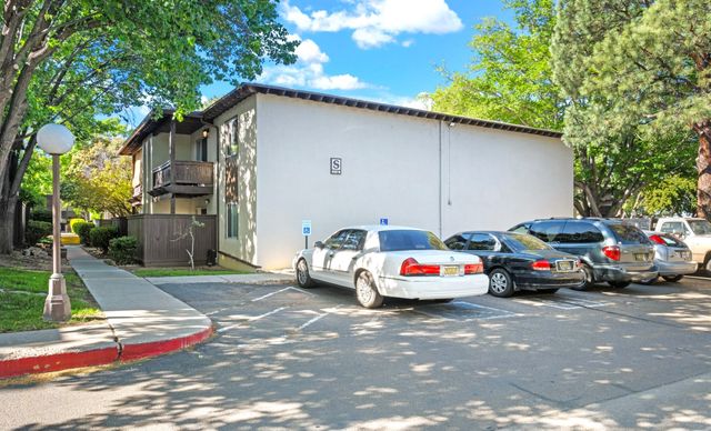 1601 Pennsylvania Street NE S-02, Albuquerque, NM 87110
