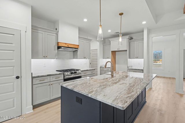 2737 Highwoods Drive, Byhalia, MS 38611