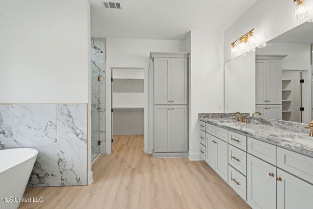 2737 Highwoods Drive, Byhalia, MS 38611