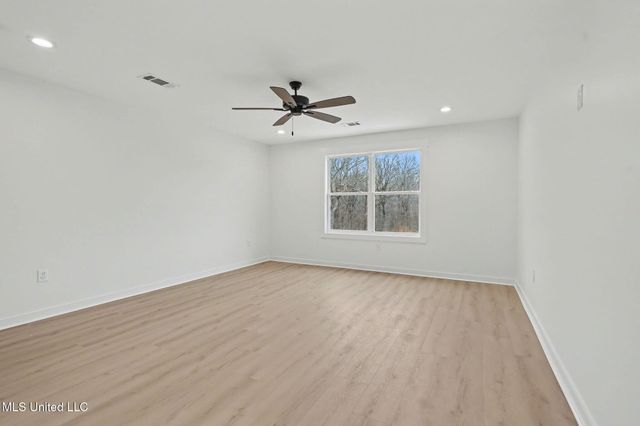 2737 Highwoods Drive, Byhalia, MS 38611