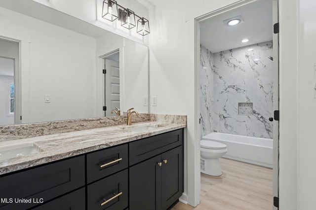 2737 Highwoods Drive, Byhalia, MS 38611