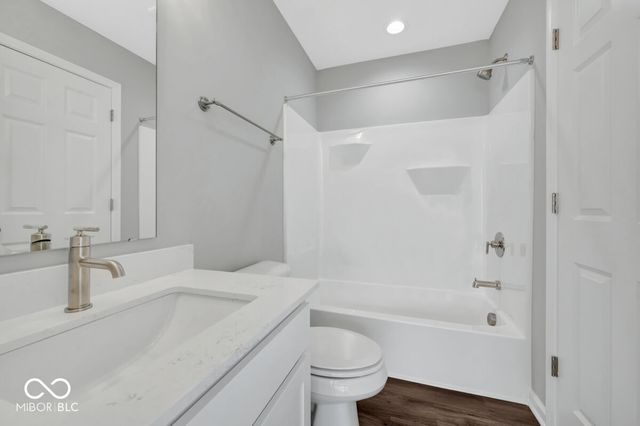 1109 Ridgevine Road, Greenwood, IN 46143