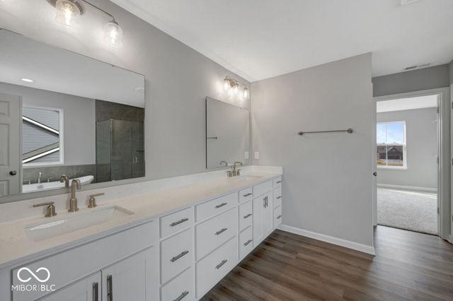 1109 Ridgevine Road, Greenwood, IN 46143