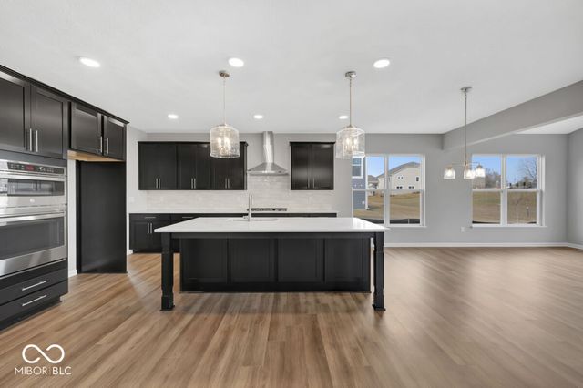 1109 Ridgevine Road, Greenwood, IN 46143