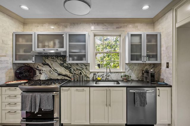 1522 DALE, Silver Spring, MD 20910