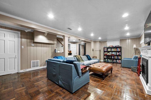 1522 DALE, Silver Spring, MD 20910
