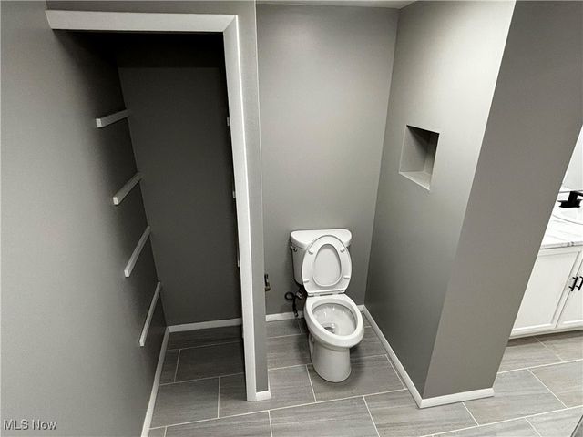 11824 Geraldine Avenue, Cleveland, OH 44111