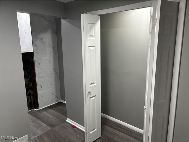 11824 Geraldine Avenue, Cleveland, OH 44111