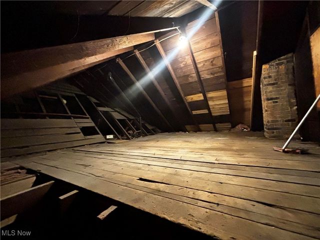 11824 Geraldine Avenue, Cleveland, OH 44111