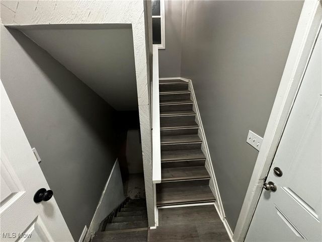 11824 Geraldine Avenue, Cleveland, OH 44111