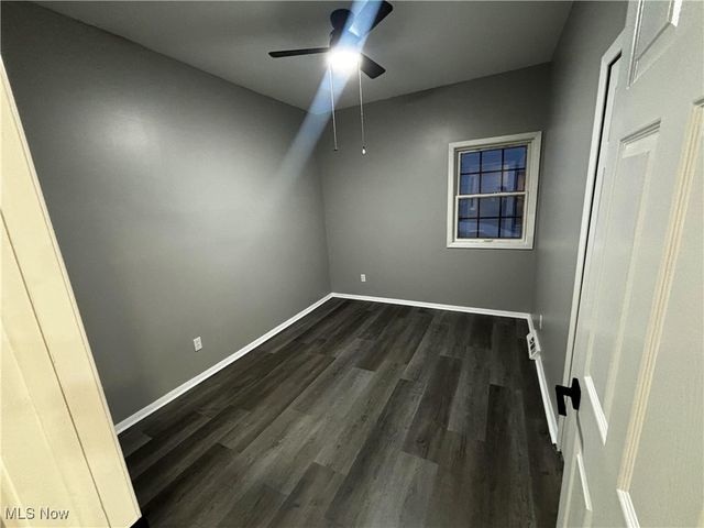 11824 Geraldine Avenue, Cleveland, OH 44111