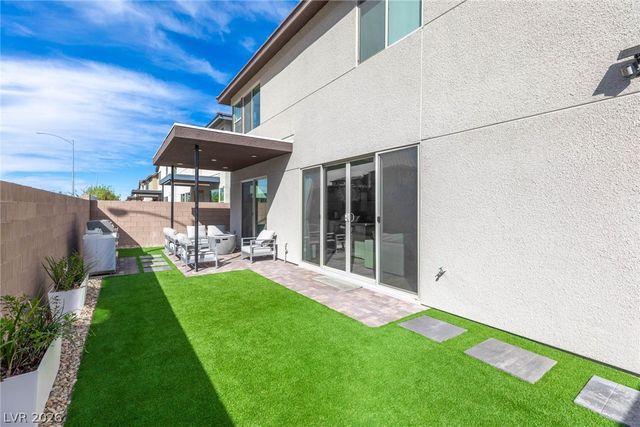 6381 Redstone Hills Drive, Las Vegas, NV 89148