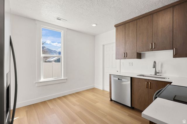 105 W NORTH ST, Ogden, UT 84404